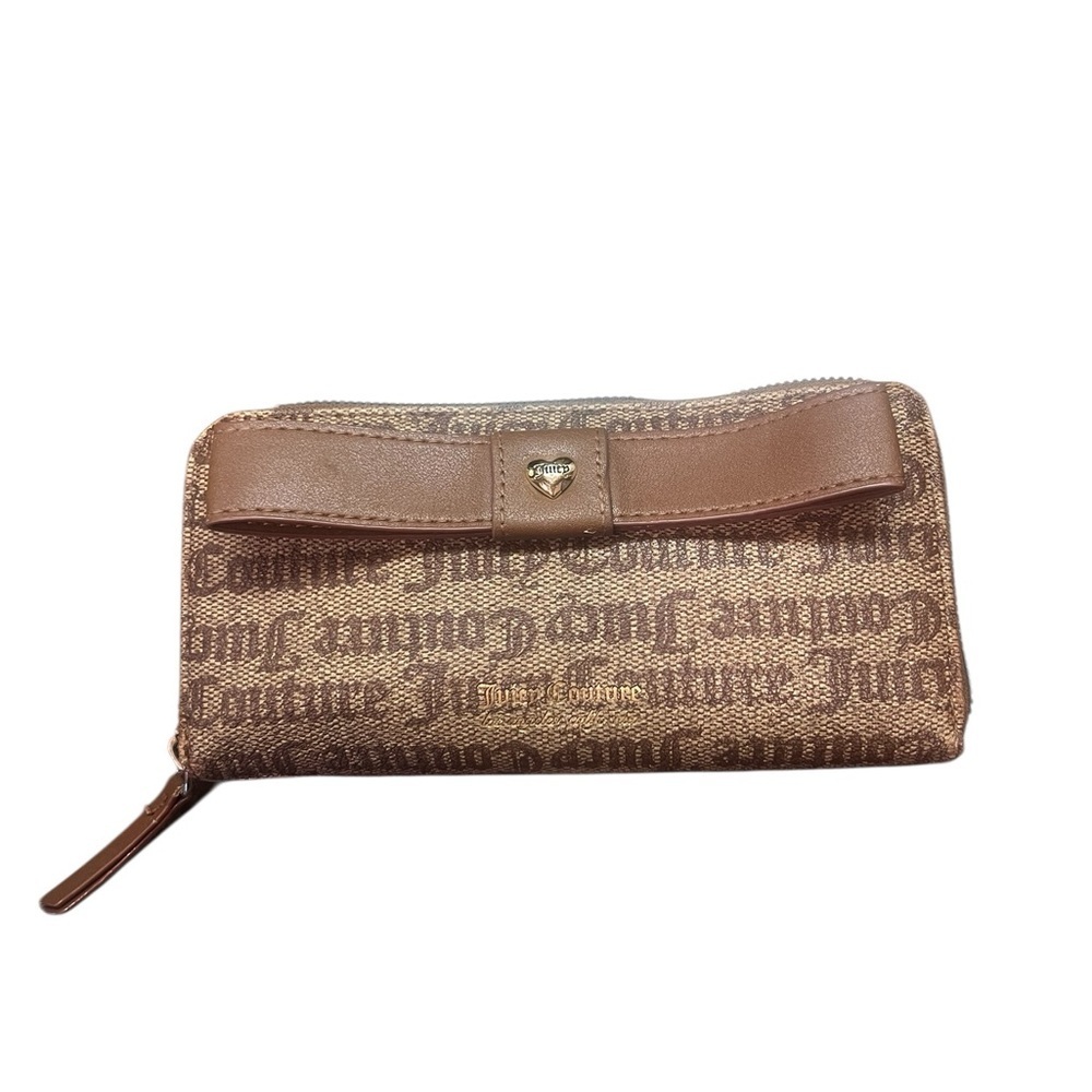 Juicy Couture Monogram Peek A Bow Large Multi Zip Around Wallet brown bow accent